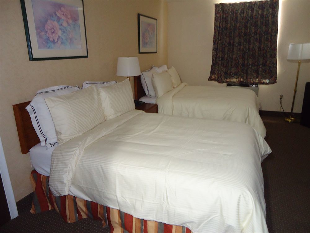 Econo Lodge Σάντμπερι Εξωτερικό φωτογραφία