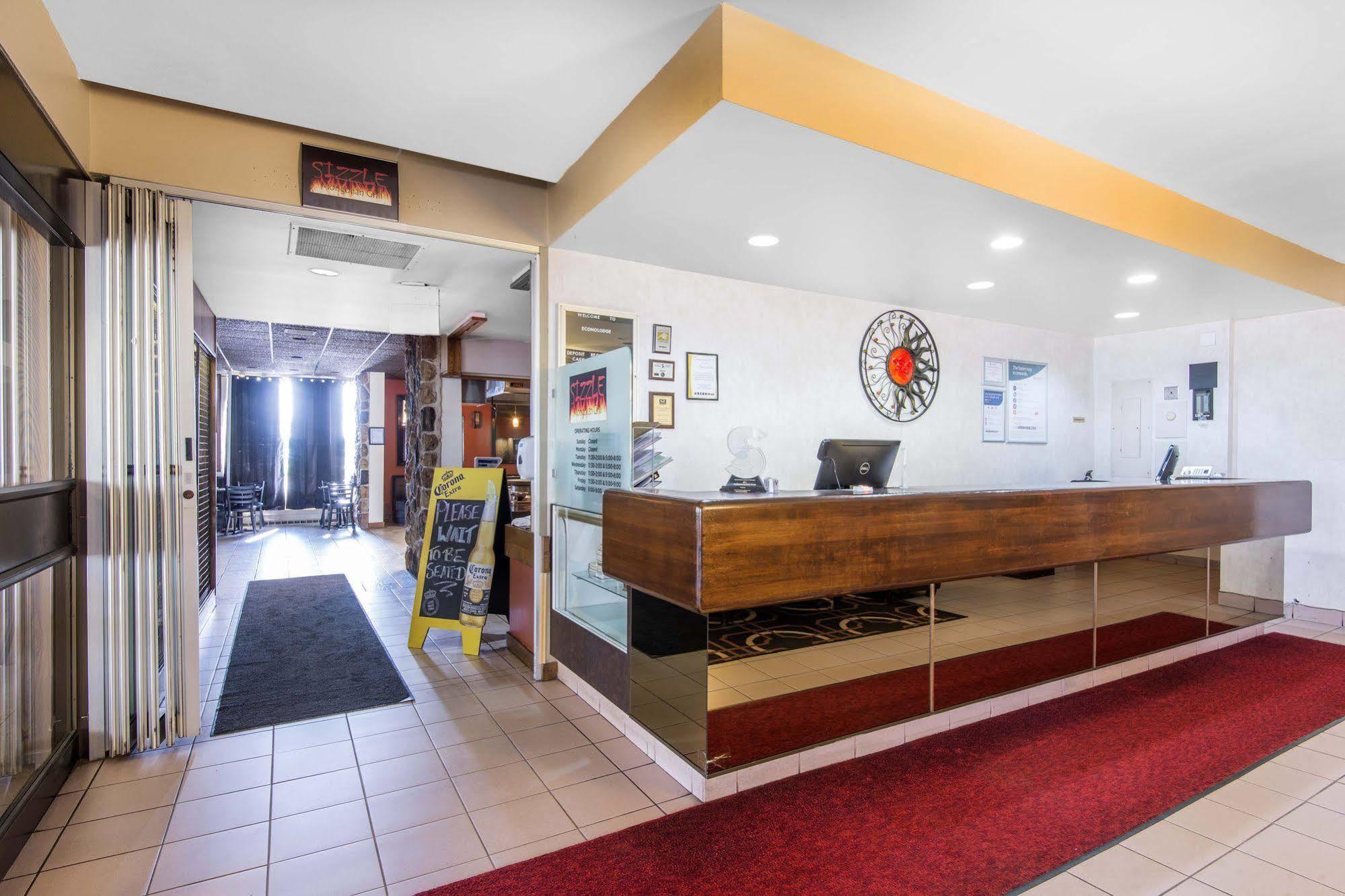 Econo Lodge Σάντμπερι Εξωτερικό φωτογραφία